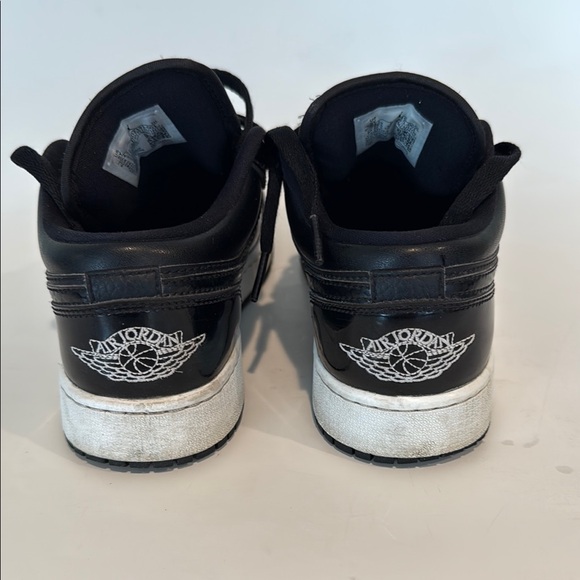 Nike | Air Jordan 1 Low SE GS All Star Weekend Low-top Retro Sneakers DD2191-001 - Picture 5 of 7